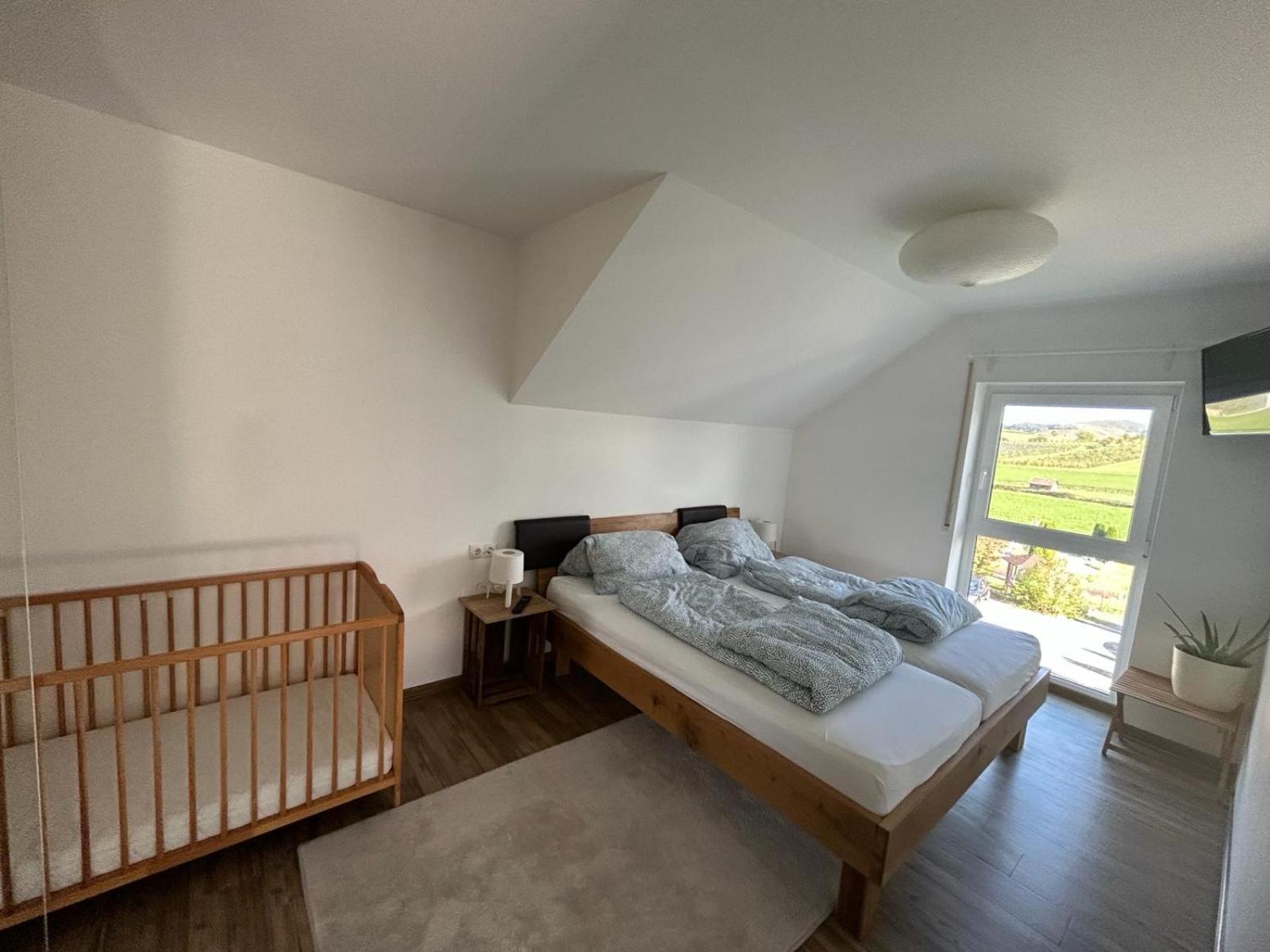 3 Zimmer Neubauwohnung In Der Schwaebischen Toskana Löwenstein Εξωτερικό φωτογραφία